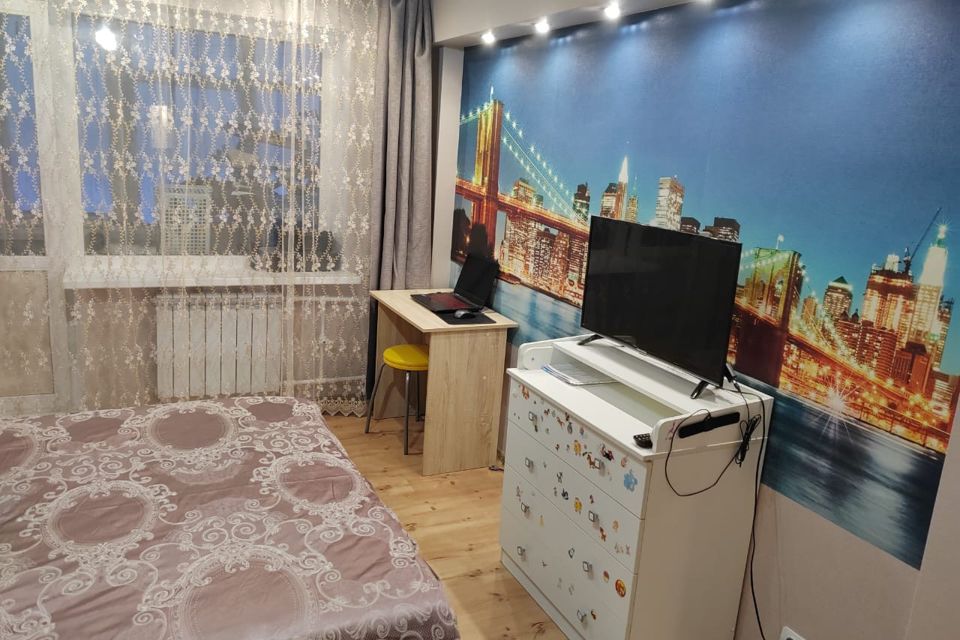 Продаётся 4-комнатная квартира, 70.4 м²