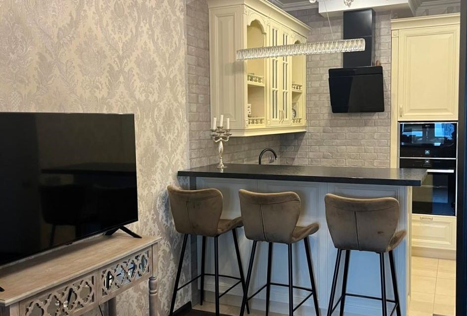 Продаётся 2-комнатная квартира, 42.4 м²