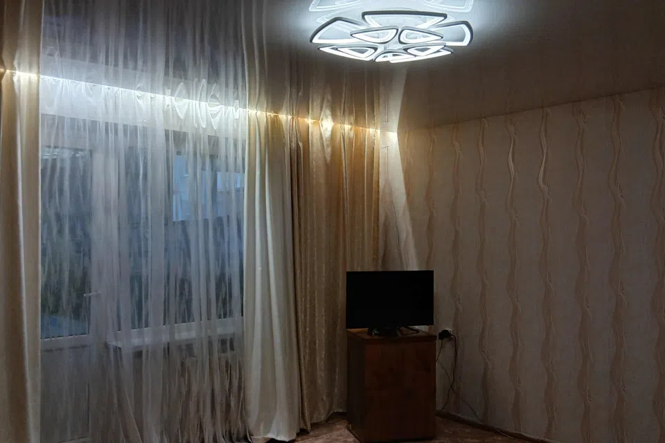 Сдаётся 3-комнатная квартира, 67.8 м²