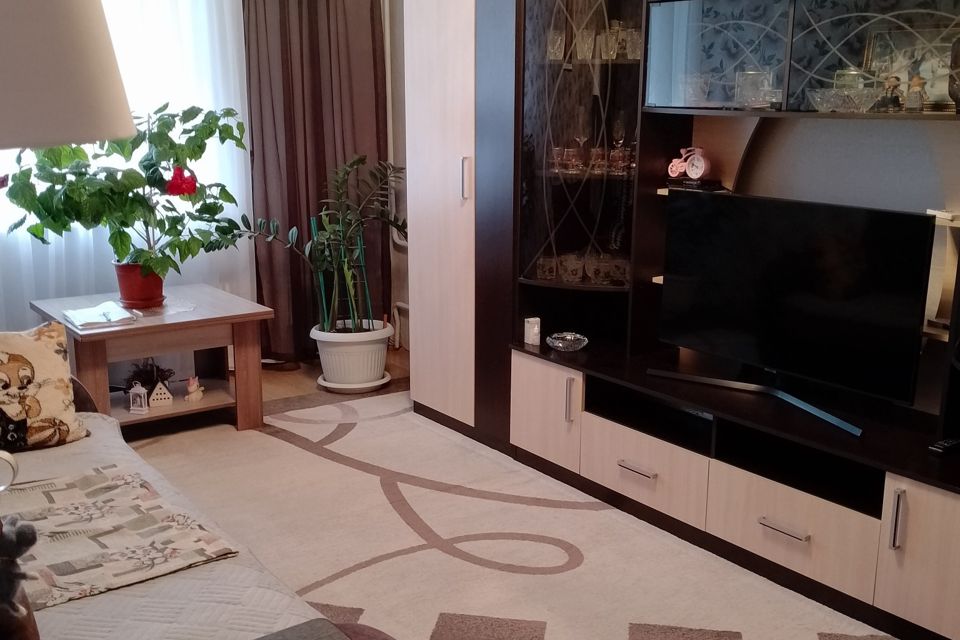 Продаётся 3-комнатная квартира, 61 м²