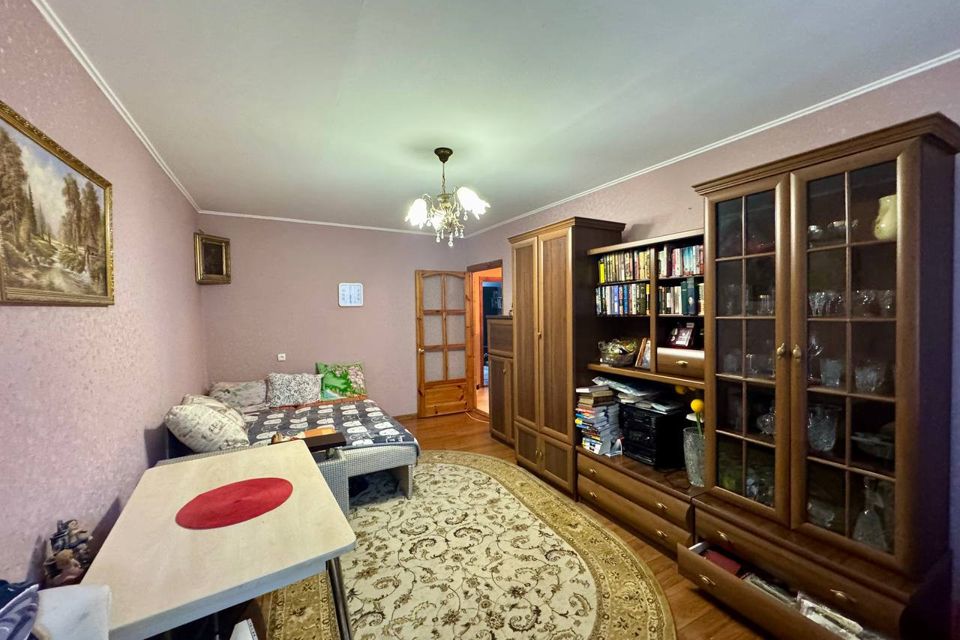 Продаётся 3-комнатная квартира, 64.4 м²