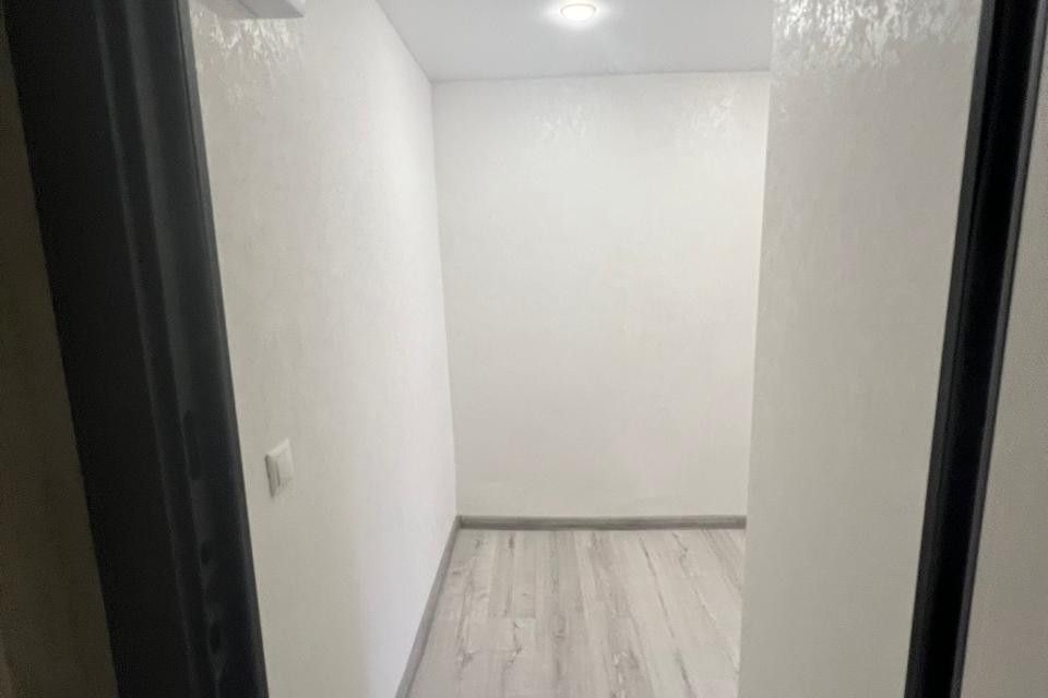Продаётся комната в 1-комн. квартире, 14.5 м²