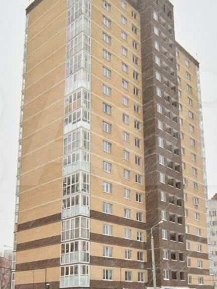 Продаётся 1-комнатная квартира, 42 м²