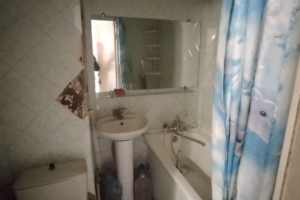 Продаётся 2-комнатная квартира, 42.2 м²