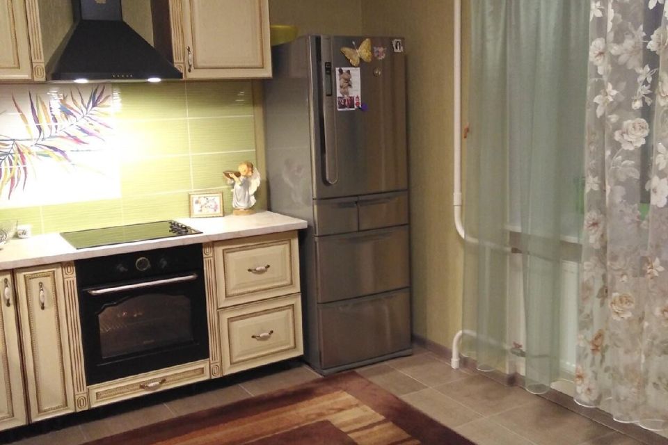 Продаётся 2-комнатная квартира, 62.7 м²