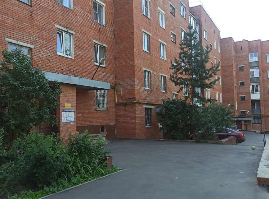 Продаётся 3-комнатная квартира, 63.6 м²