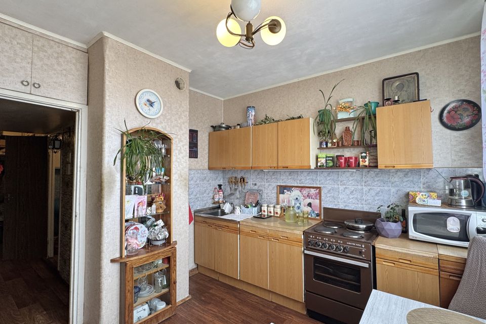 Продаётся 3-комнатная квартира, 74.8 м²