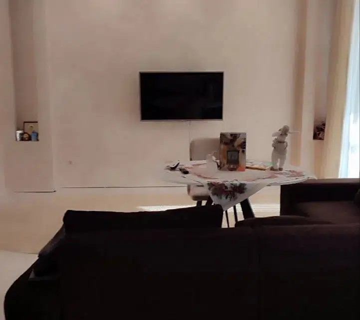 Продаётся таунхаус, 2-эт., 160 м²