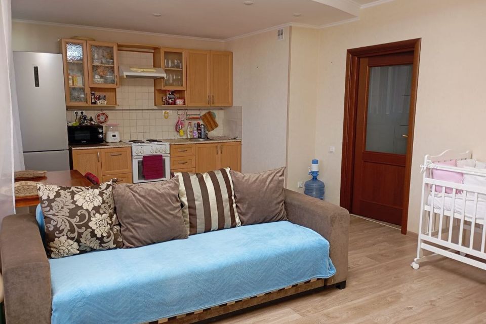 Продаётся 1-комнатная квартира, 53 м²