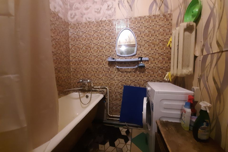 Продаётся 2-комнатная квартира, 56.3 м²