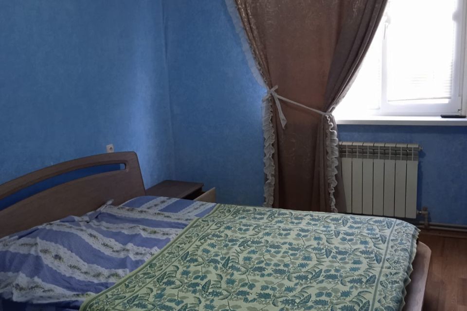 Сдаётся 2-комнатная квартира, 56 м²