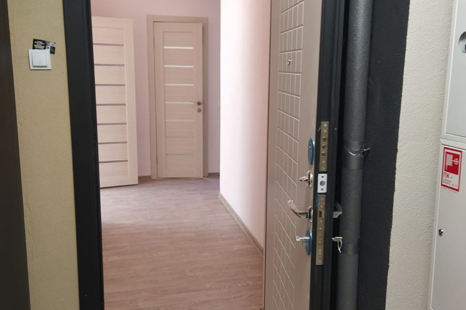 Продаётся 3-комнатная квартира, 58.77 м²
