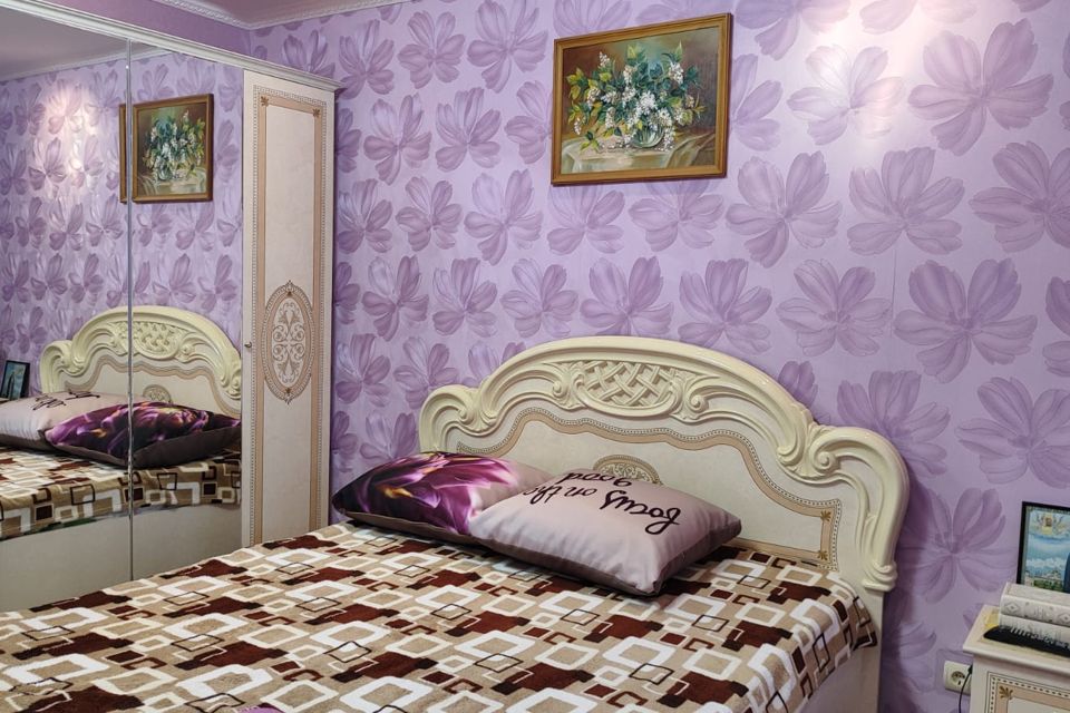 Продаётся 3-комнатная квартира, 83 м²