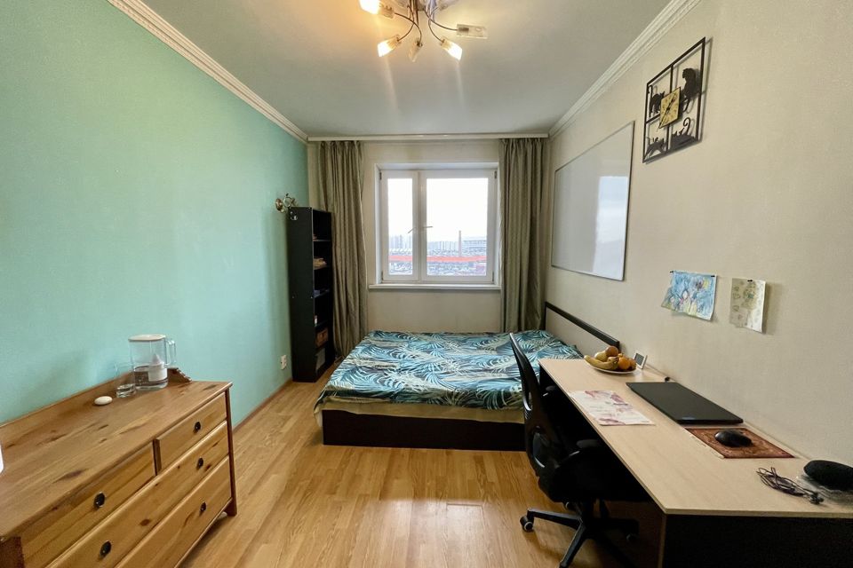 Продаётся комната в 3-комн. квартире, 13 м²