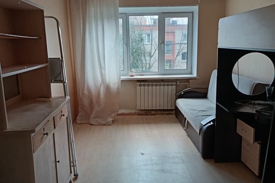 Продаётся комната в 5-комн. квартире, 18.3 м²