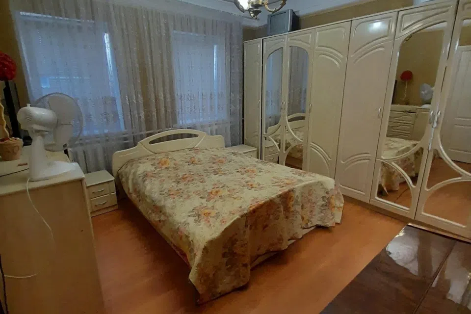 Продаётся 1-этажный дом, 100 м²