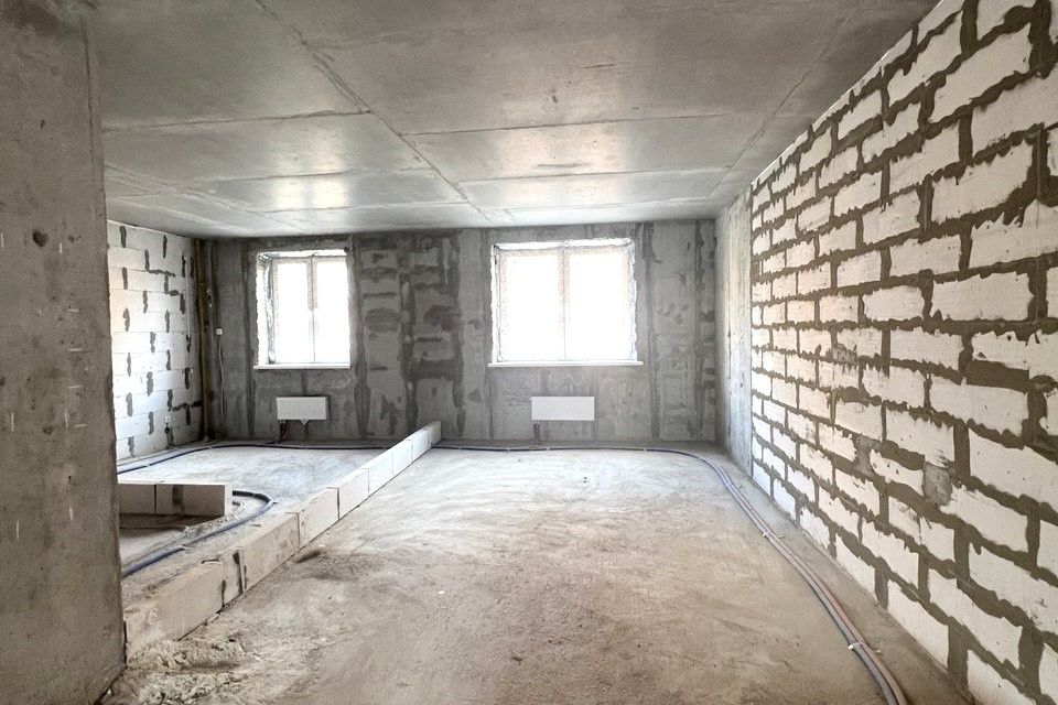 Продаётся 2-комнатная квартира, 63.6 м²