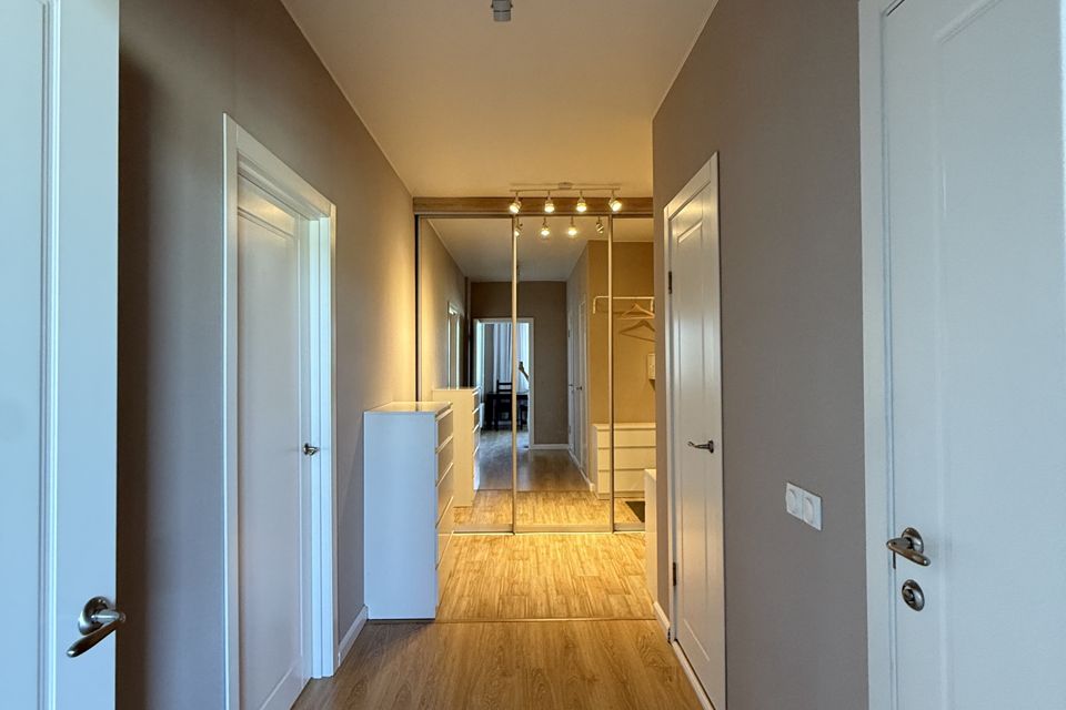 Продаётся 1-комнатная квартира, 47.5 м²