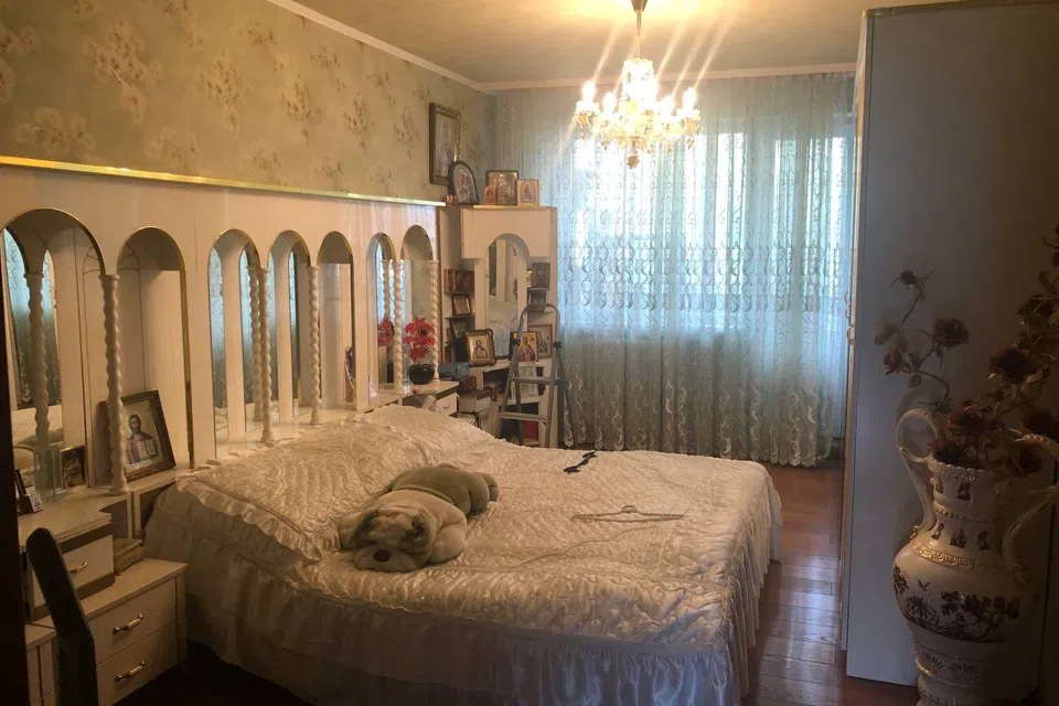Продаётся 4-комнатная квартира, 85.5 м²