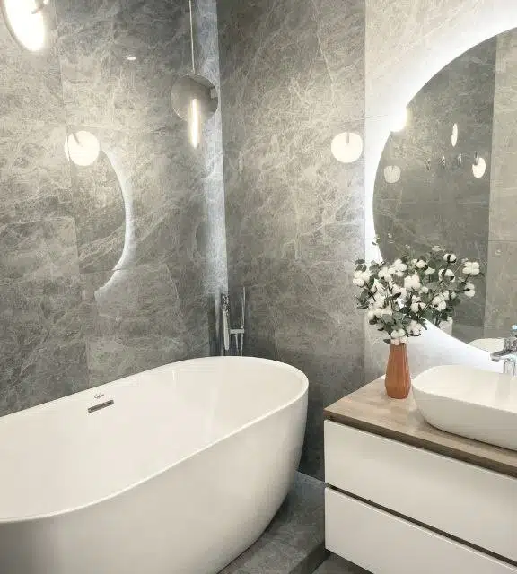 Продаётся 4-комнатная квартира, 96.6 м²