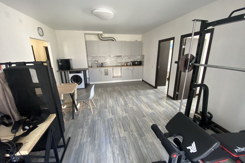 Продаётся 3-комнатная квартира, 71.7 м²