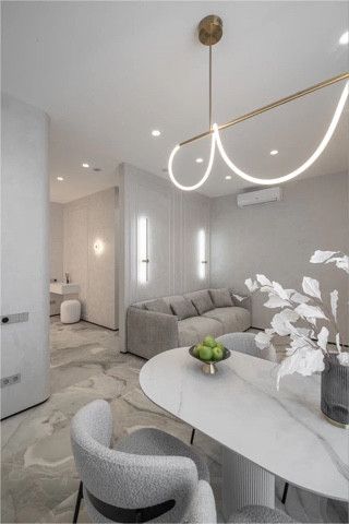 Продаётся 2-комнатная квартира, 70.3 м²