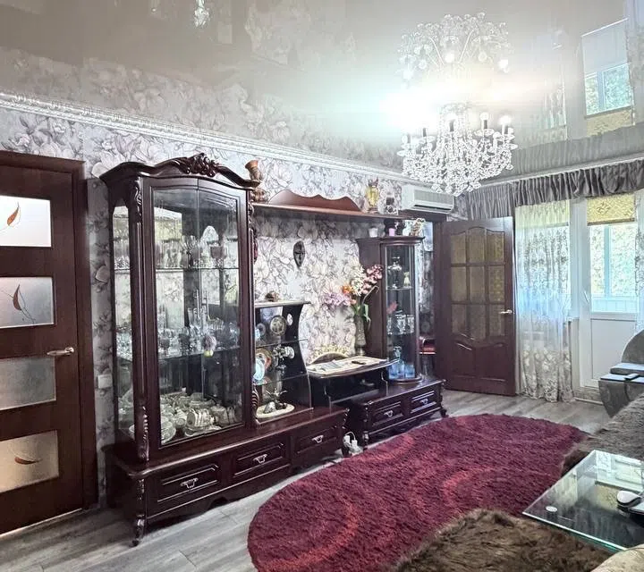 Продаётся 3-комнатная квартира, 57.6 м²