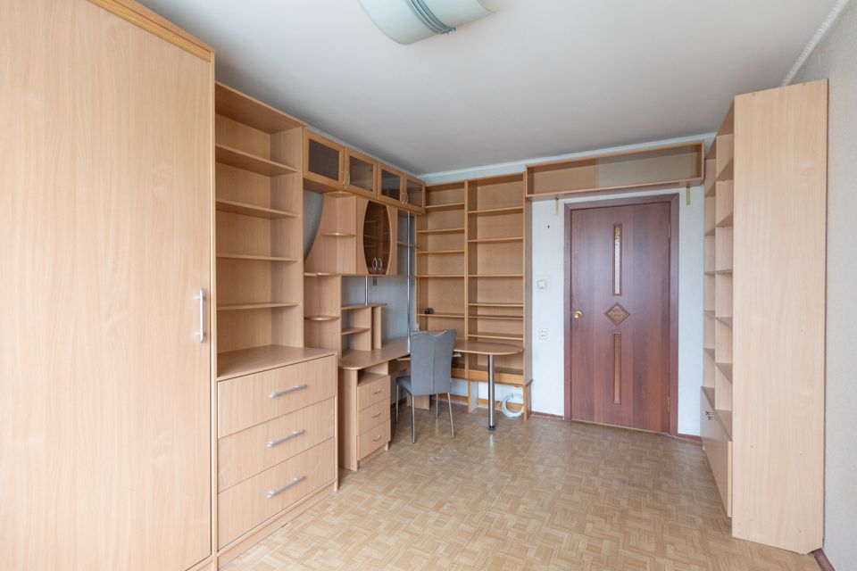 Продаётся 3-комнатная квартира, 71.4 м²