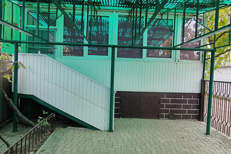 Продаётся 2-этажный дом, 108.5 м²