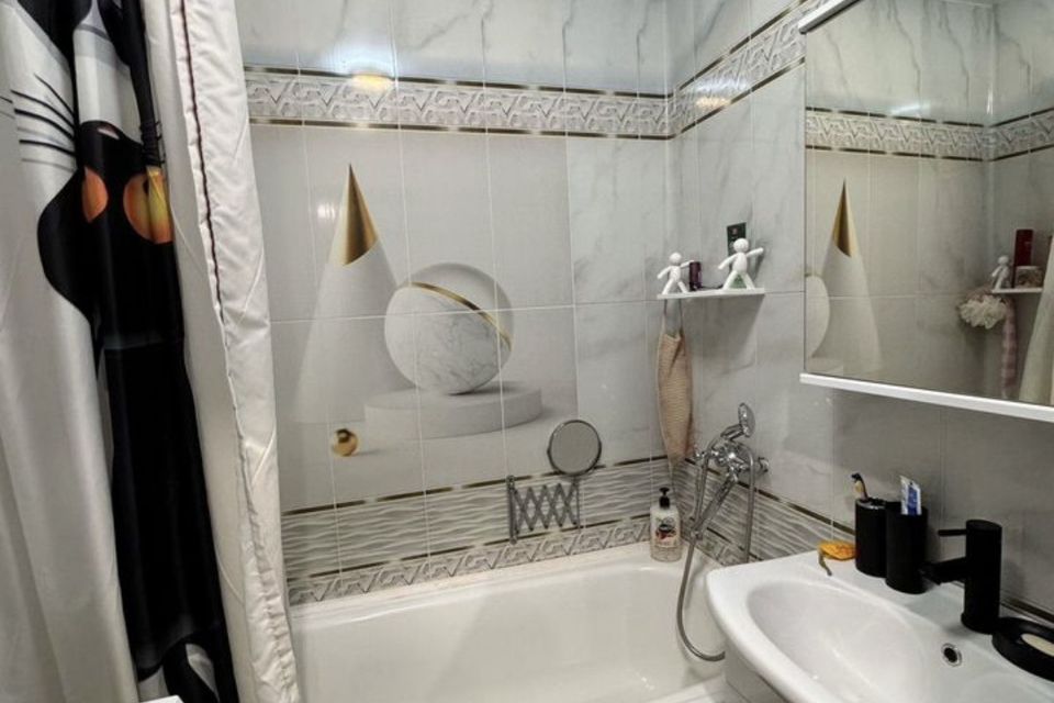 Продаётся 2-комнатная квартира, 48.7 м²