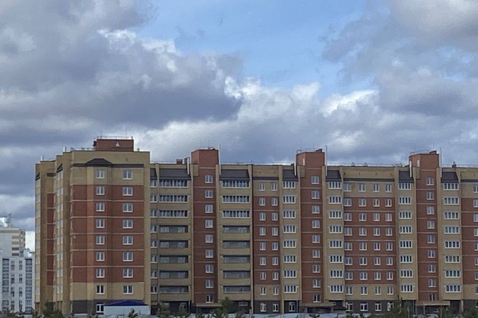 Продаётся 2-комнатная квартира, 64 м²