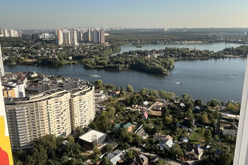 Продаётся 1-комнатная квартира, 32 м²