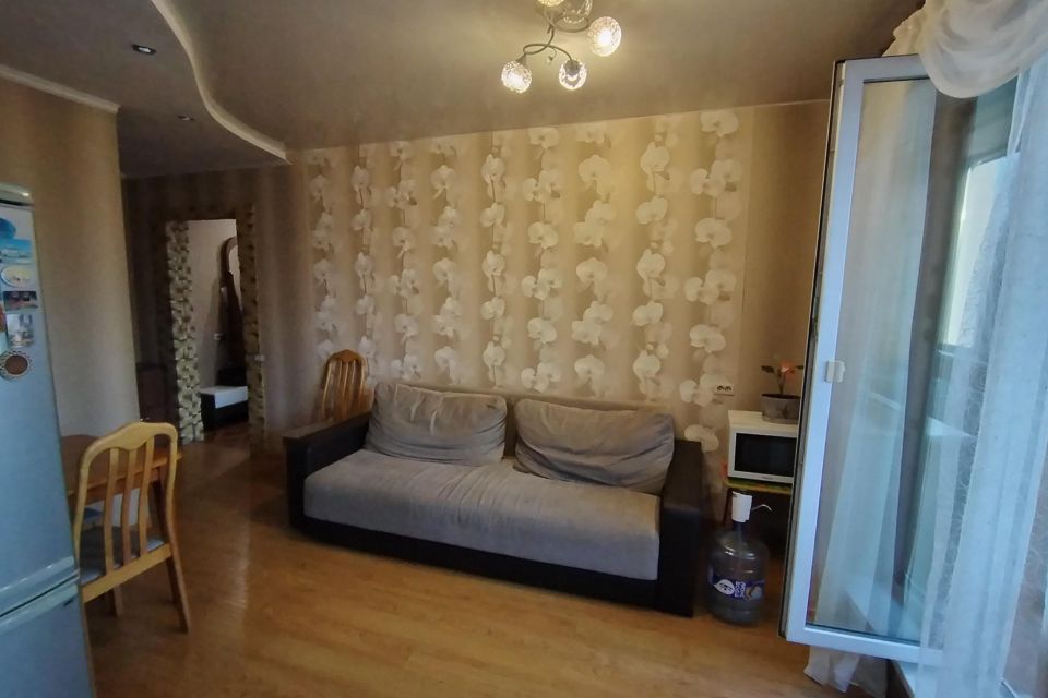 Продаётся 2-комнатная квартира, 63 м²