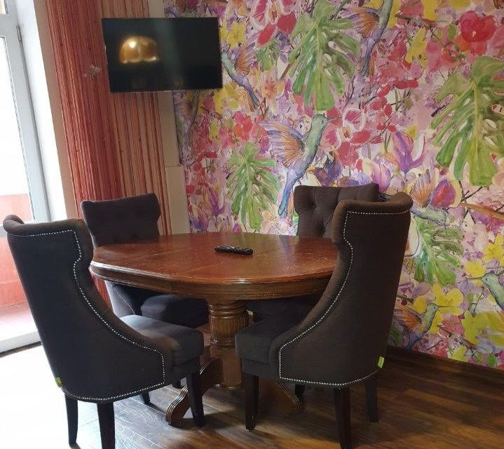 Продаётся 3-комнатная квартира, 121 м²