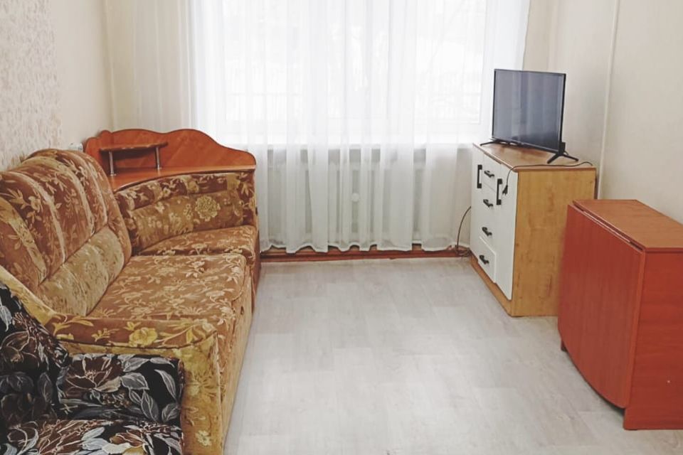 Продаётся 3-комнатная квартира, 53.9 м²