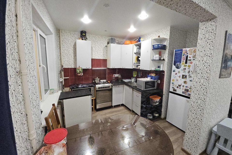 Продаётся 3-комнатная квартира, 58 м²