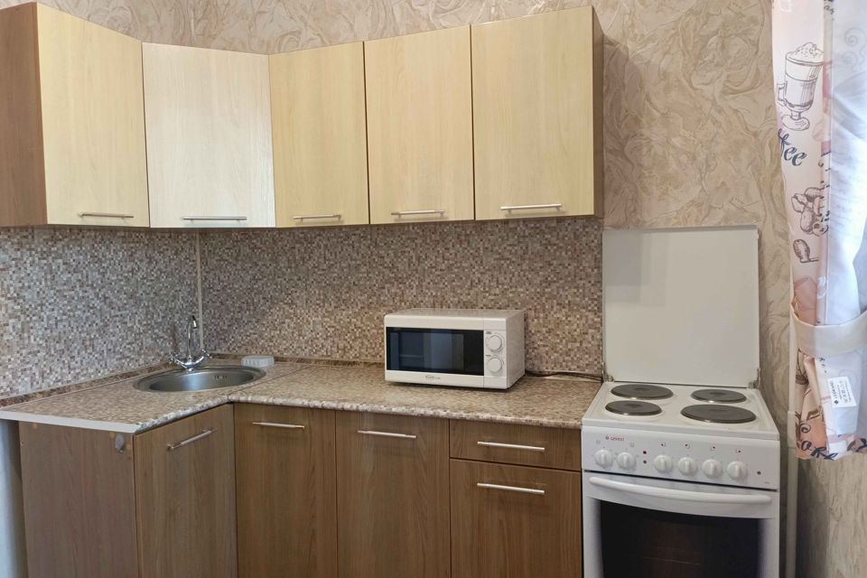 Сдаётся 1-комнатная квартира, 38 м²