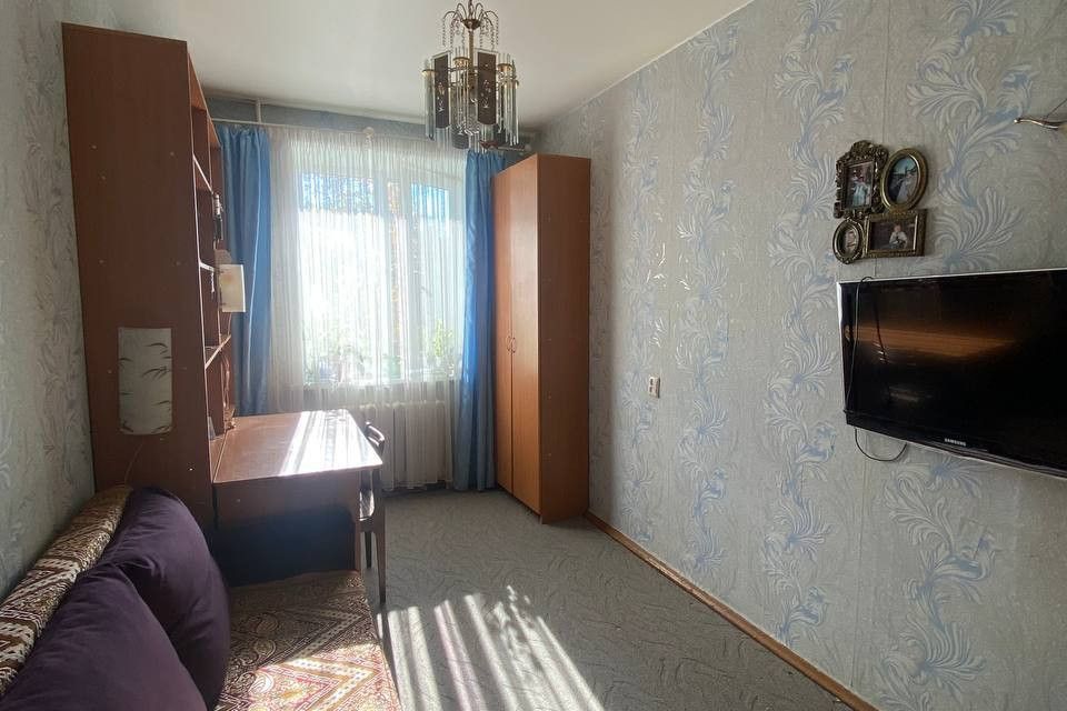 Продаётся 2-комнатная квартира, 42.4 м²