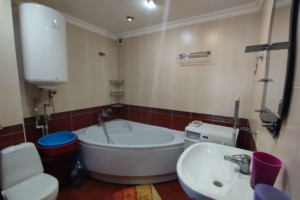 Продаётся 2-комнатная квартира, 53 м²