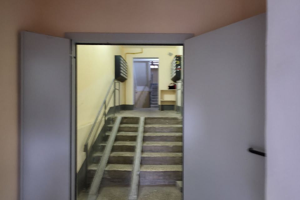 Продаётся 4-комнатная квартира, 82.1 м²