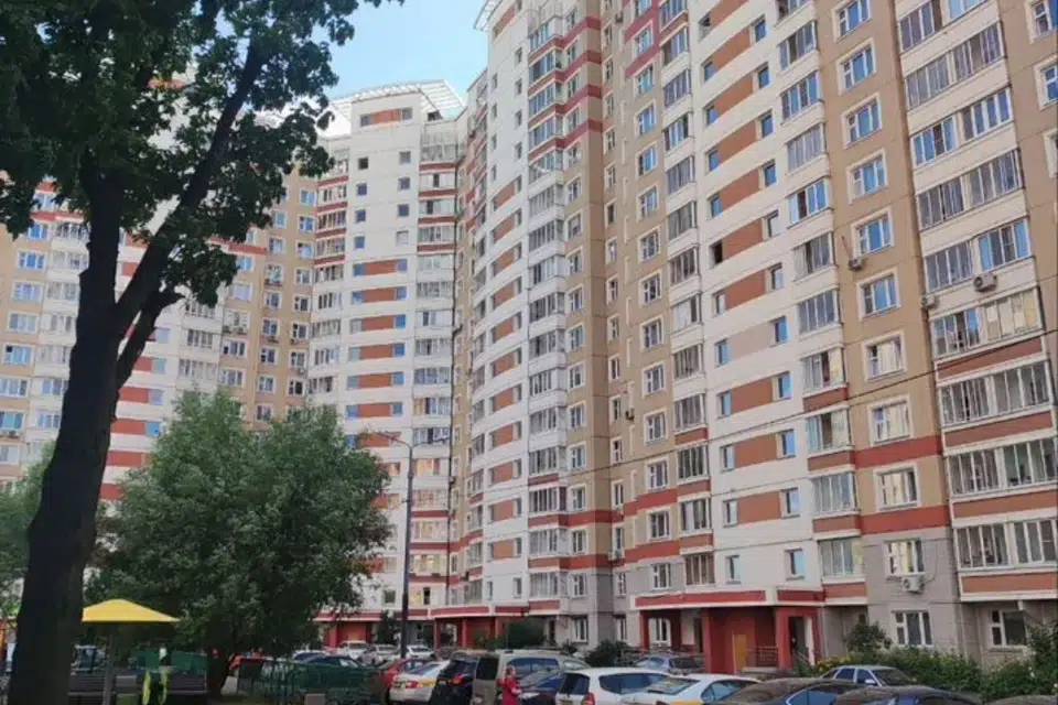 Продаётся 1-комнатная квартира, 42.6 м²