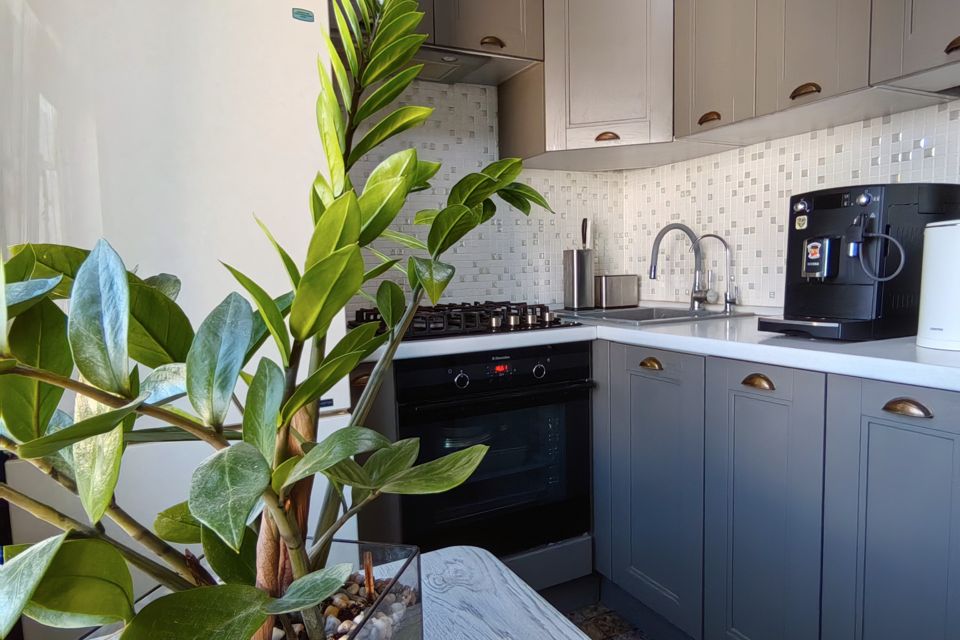Продаётся 3-комнатная квартира, 53.4 м²