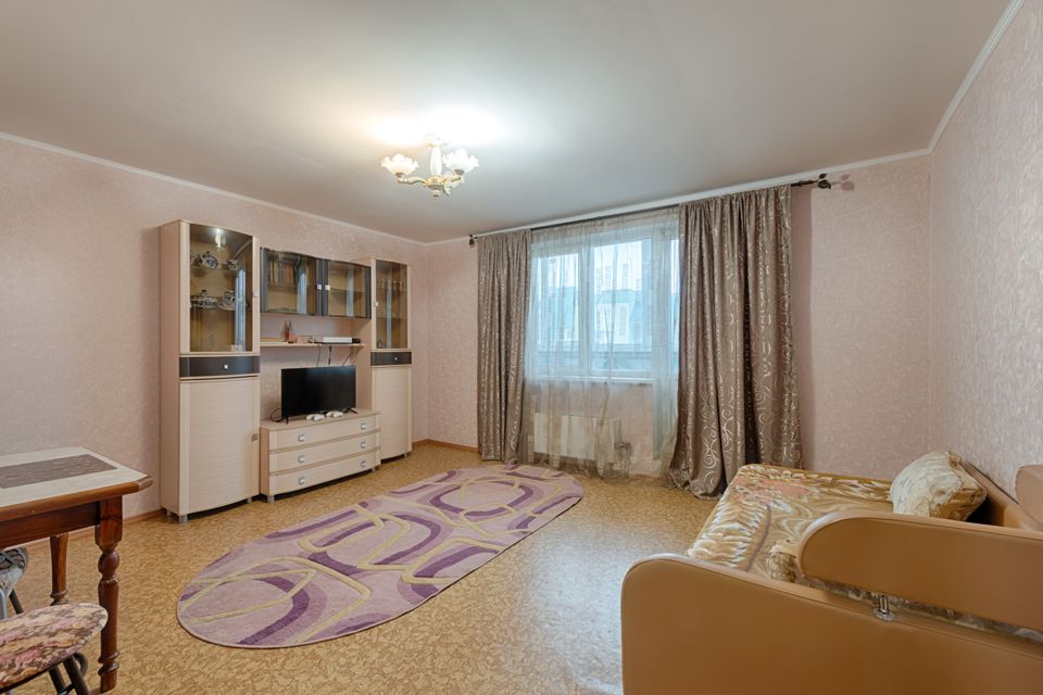 Продаётся 2-комнатная квартира, 55.7 м²