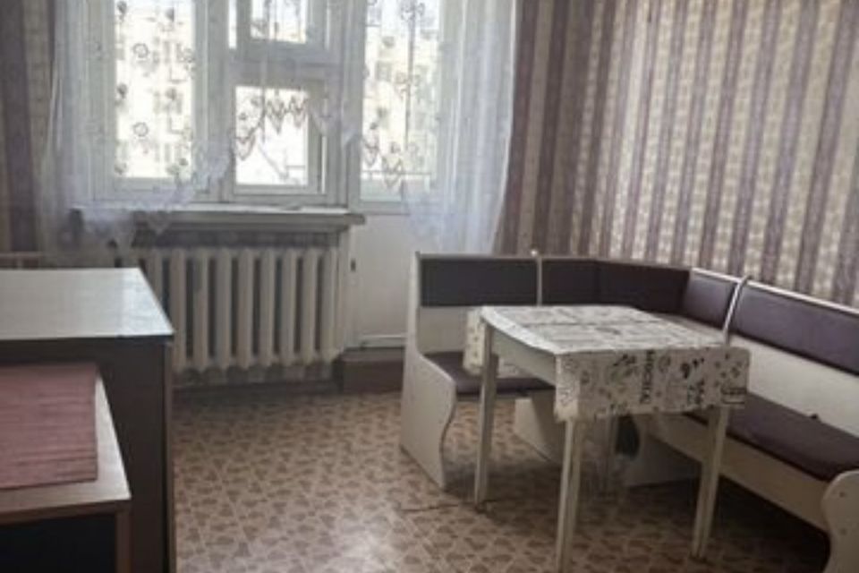 Продаётся 1-комнатная квартира, 35.4 м²