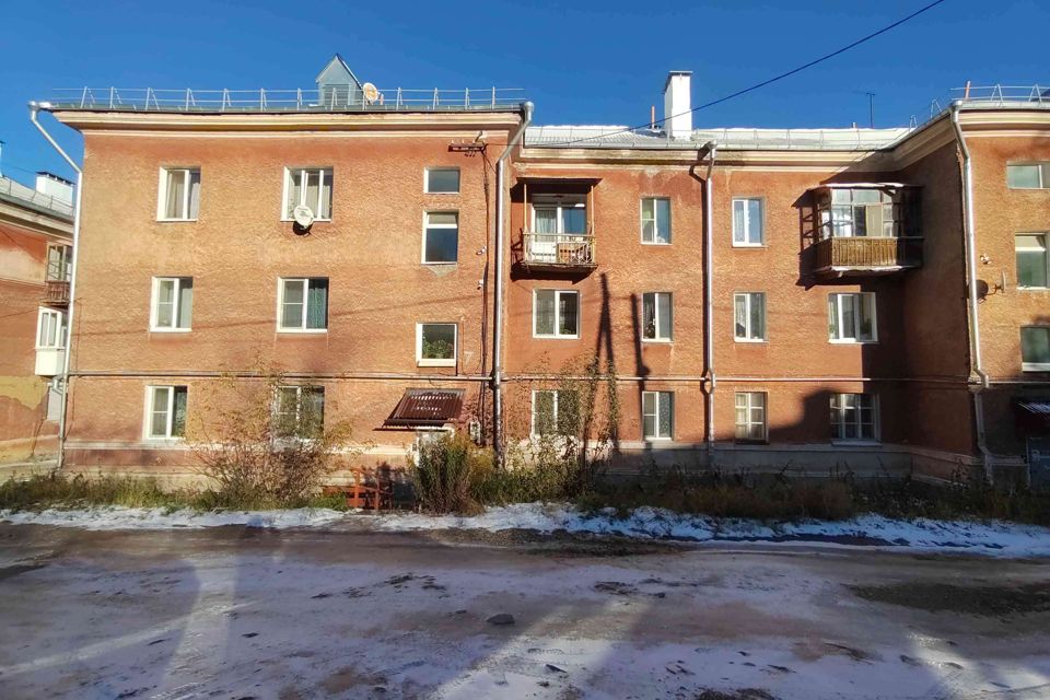 Продаётся 2-комнатная квартира, 49.4 м²