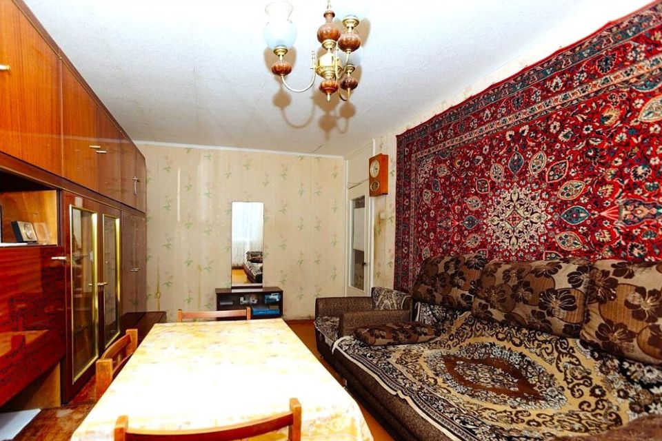 Продаётся 3-комнатная квартира, 60 м²