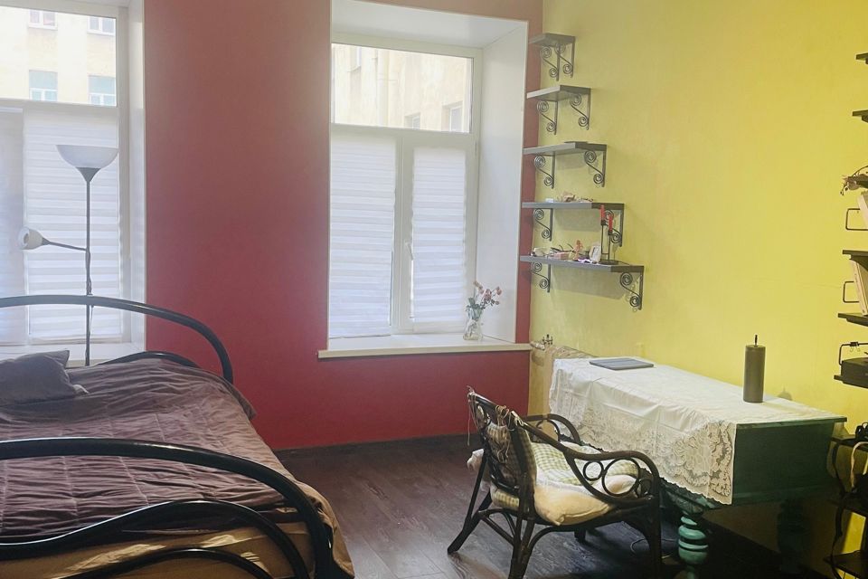 Продаётся комната в 5-комн. квартире, 21 м²