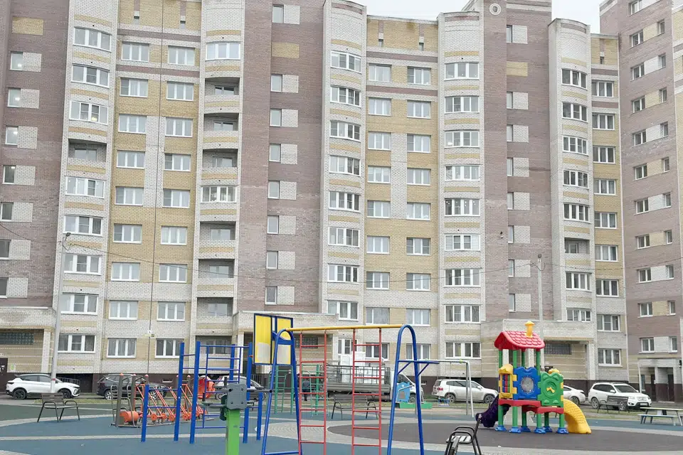 Продаётся 1-комнатная квартира, 41.2 м²