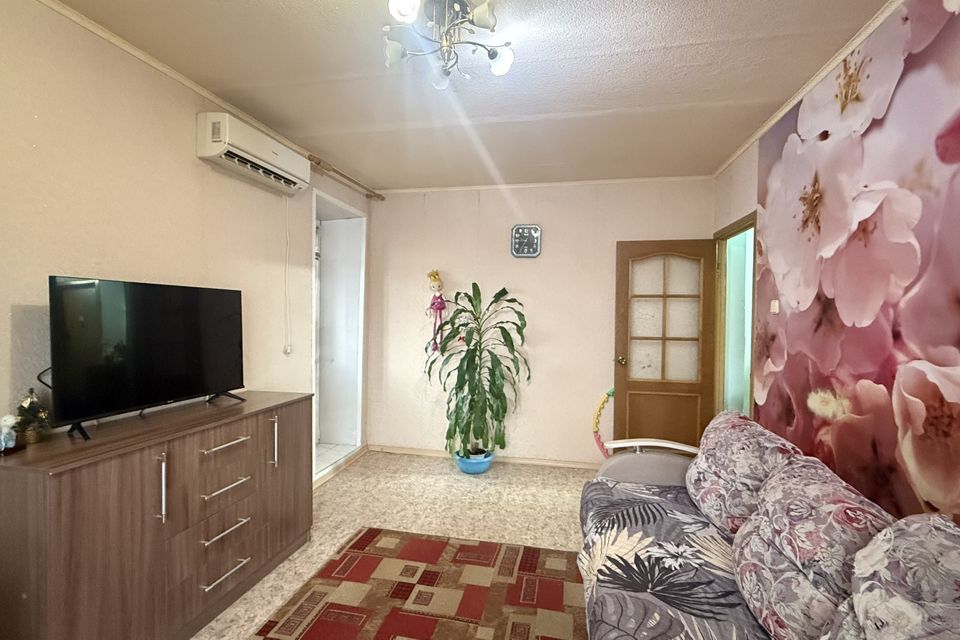 Продаётся 2-комнатная квартира, 50.6 м²