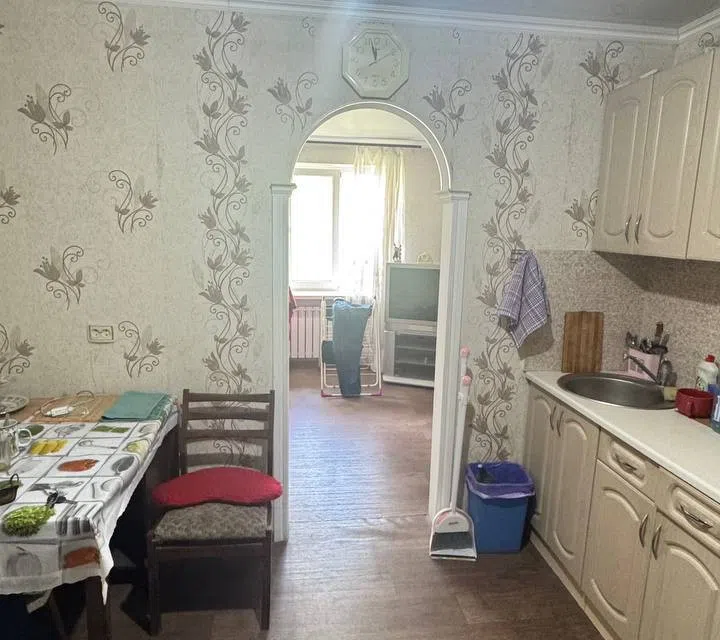 Продаётся 2-комнатная квартира, 30.4 м²